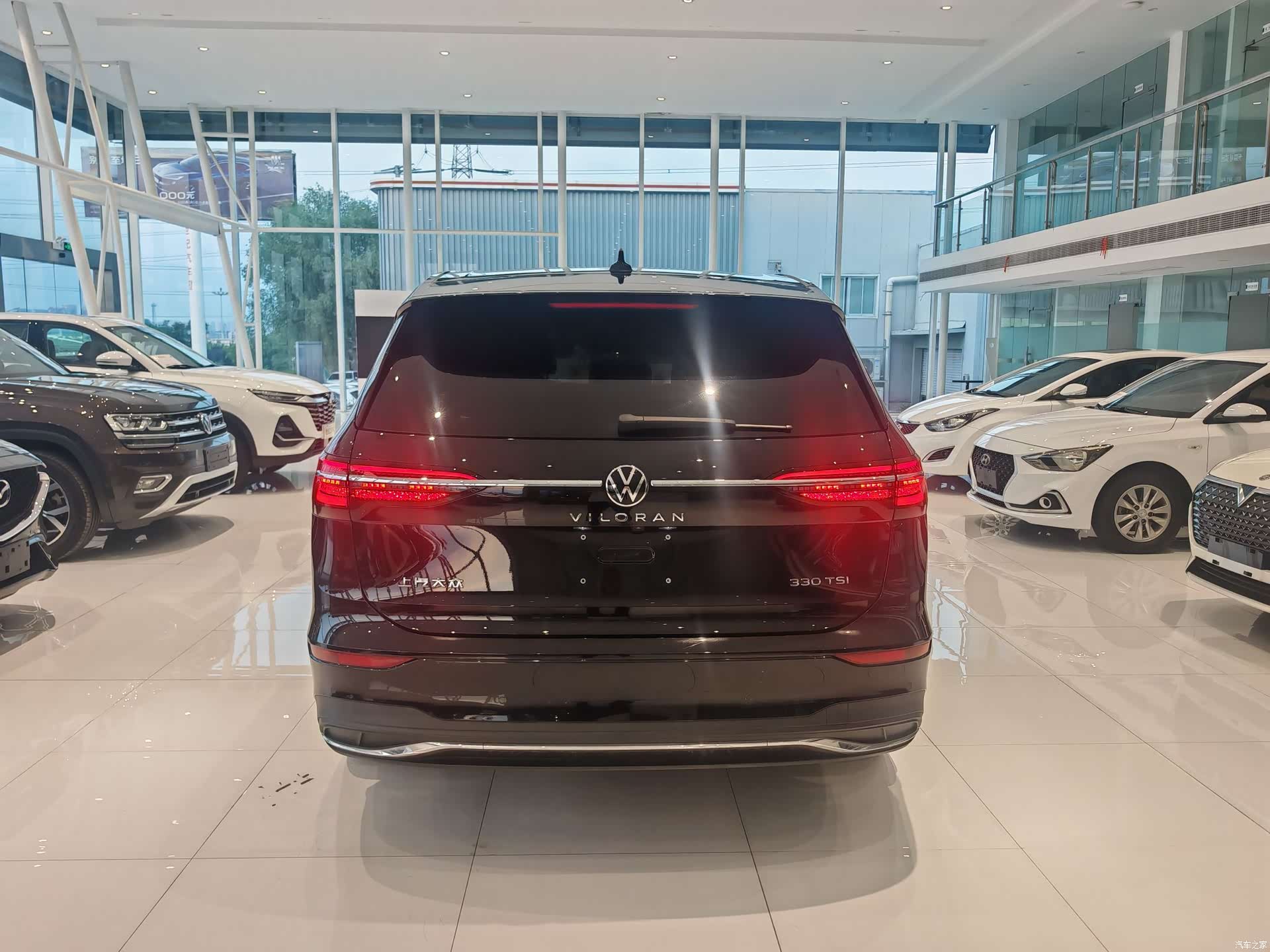 Volkswagen Viloran, 2023 13