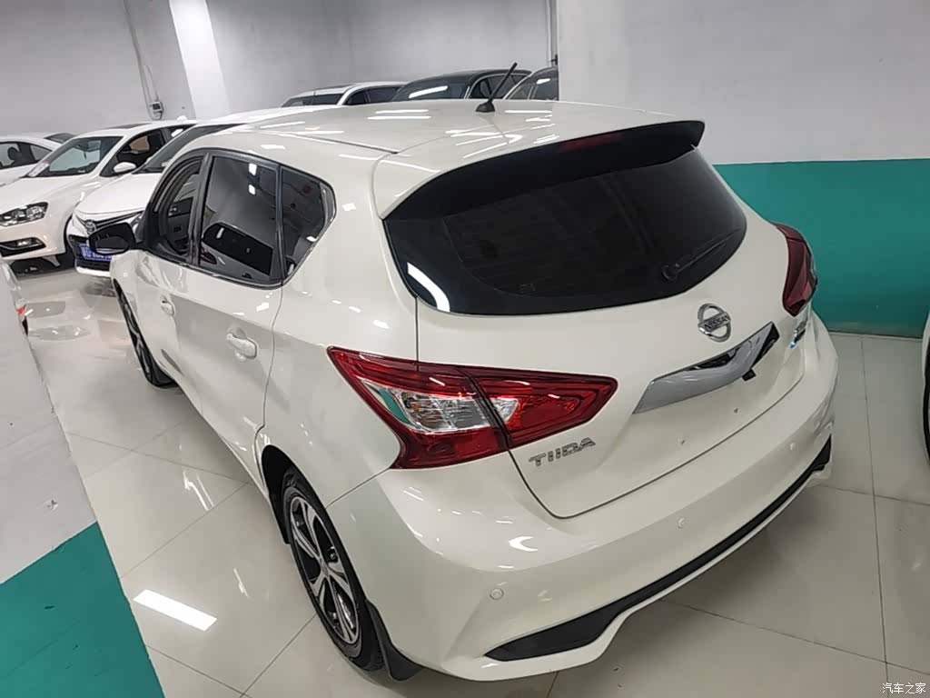 Nissan Tiida, 2016 все фото