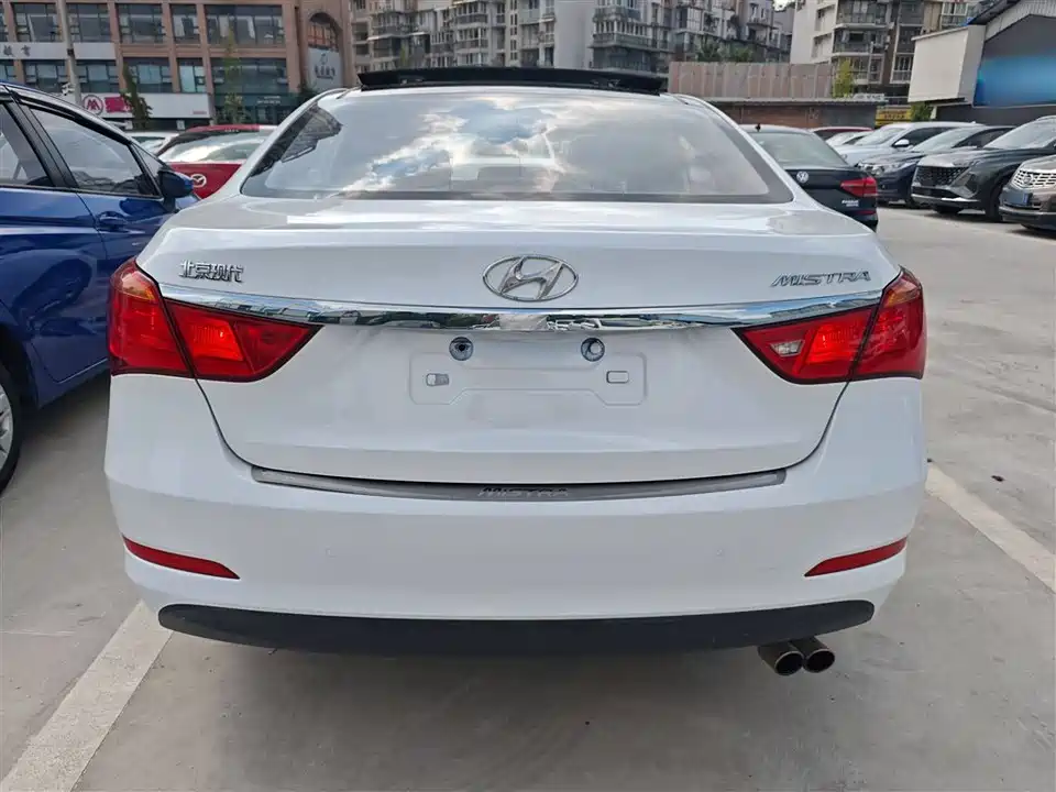 Hyundai Name picture