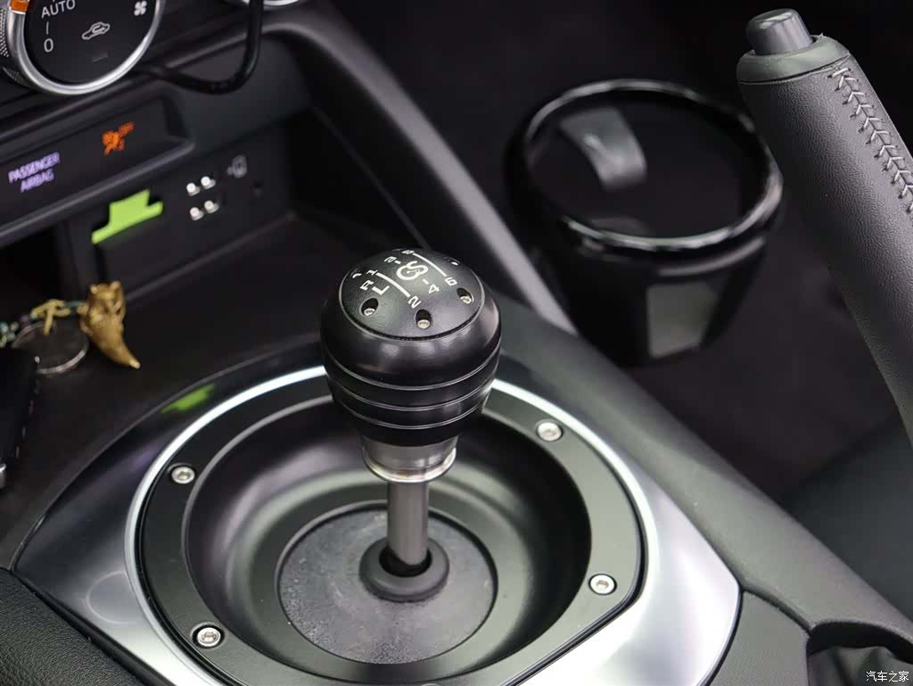 Mazda MX-5, 2023 7