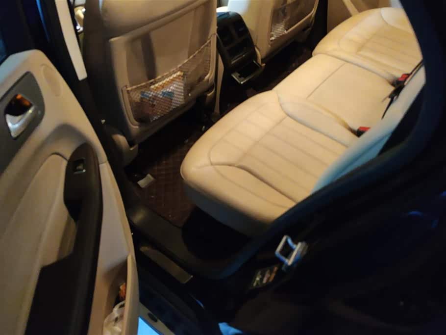 Mercedes-Benz GLE Mercedes-Benz GLE