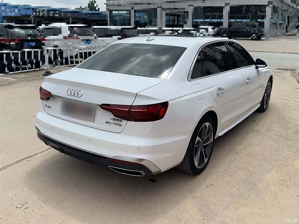 Audi A4L, 2022 6