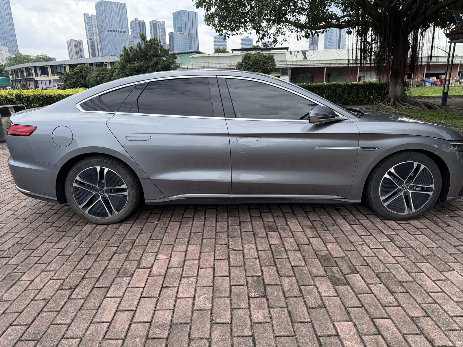 BYD Han, 2021 8