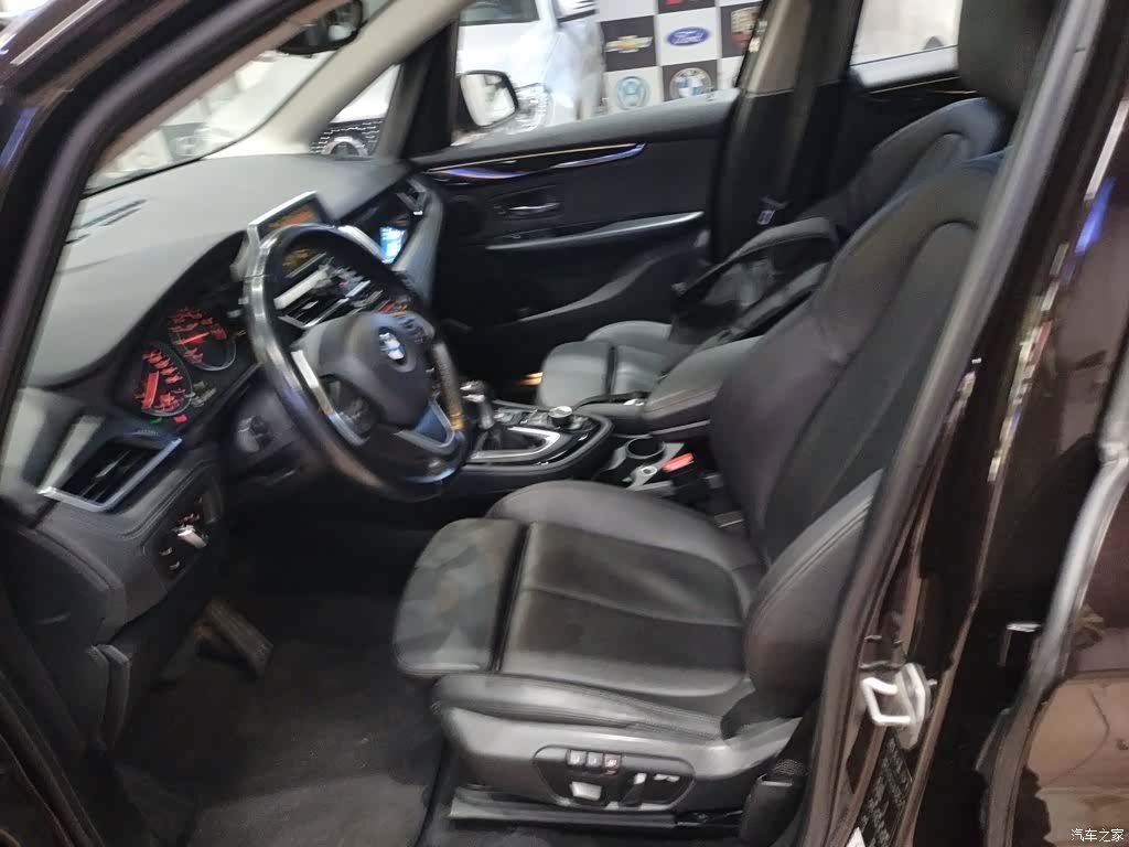 BMW 2 Series, 2015 7