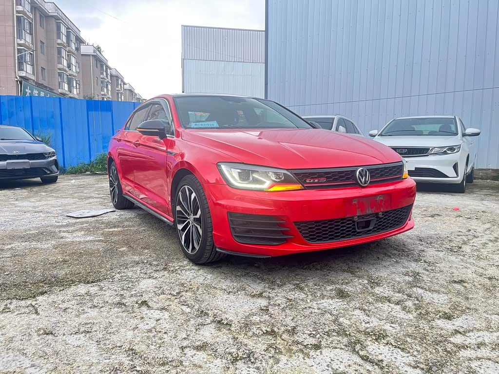 Volkswagen Lamando