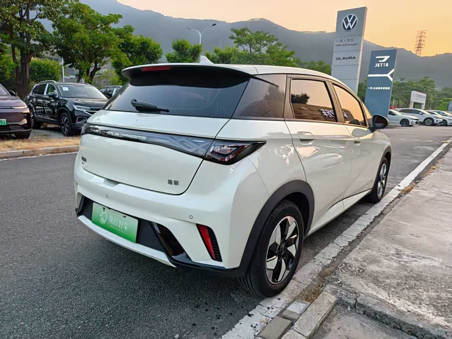 BYD Dolphin 2024, фото 7