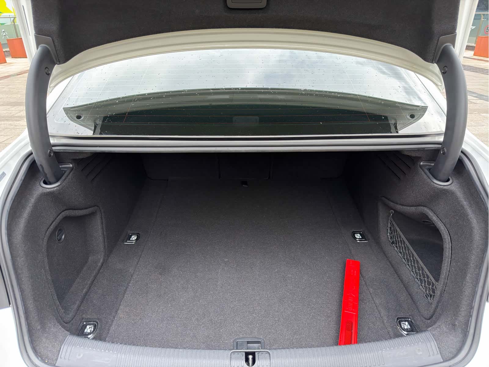 Audi A4L, 2019 21