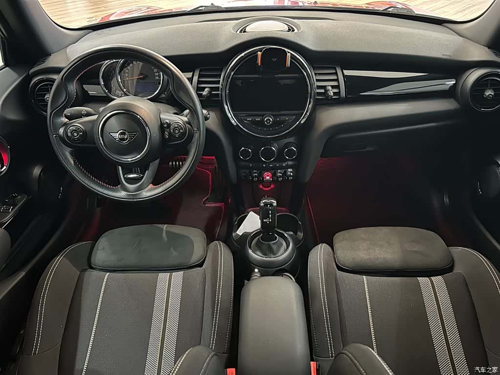 Mini Cooper, 2020 11