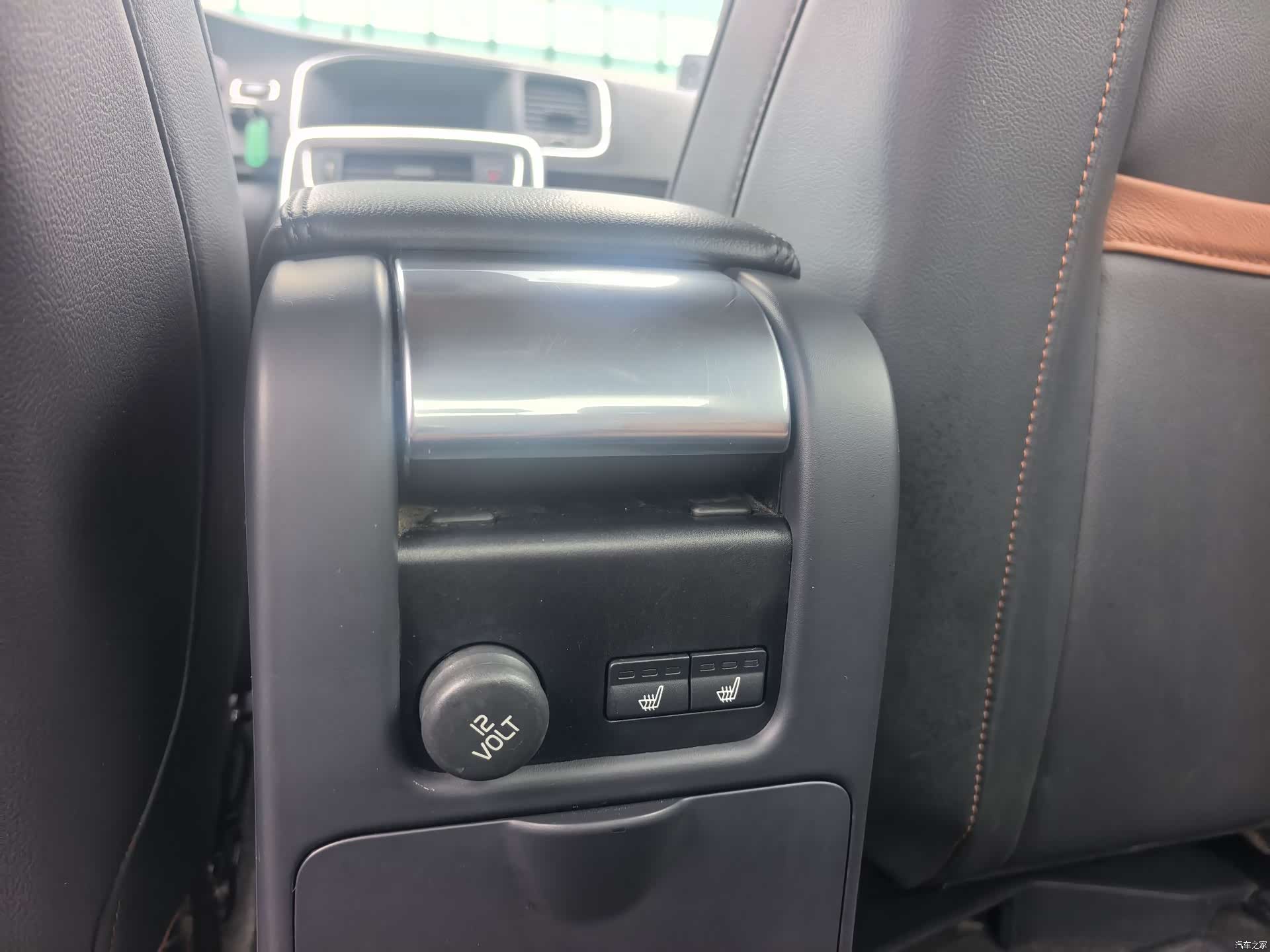 Volvo S60, 2015 18