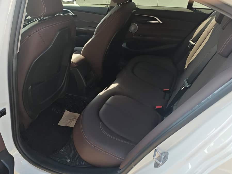 BMW 1 Series 2021, фото 11