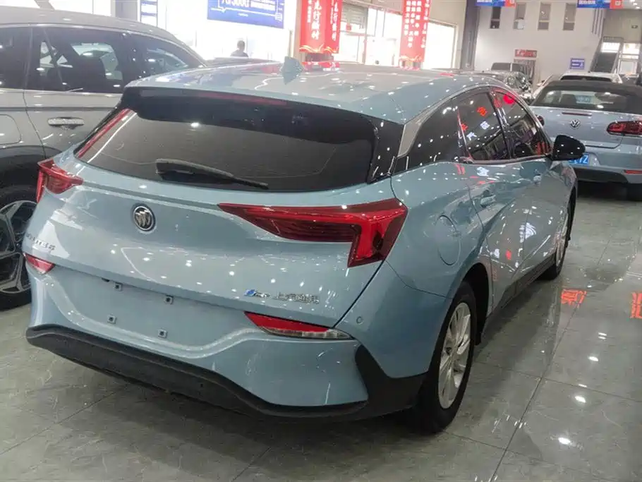 Buick Slightly blue 6