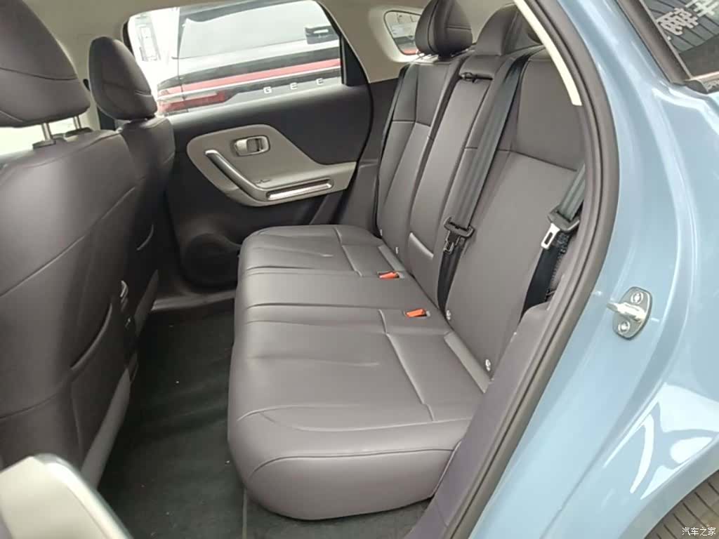 Leapmotor B01, 2025 17