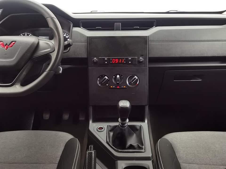 Wuling Wuling Hongguang PLUS