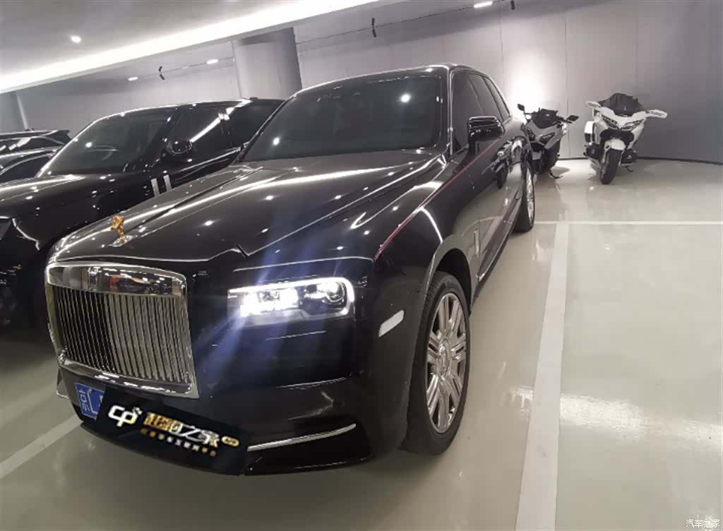 Rolls-Royce Cullinan, 2019 1