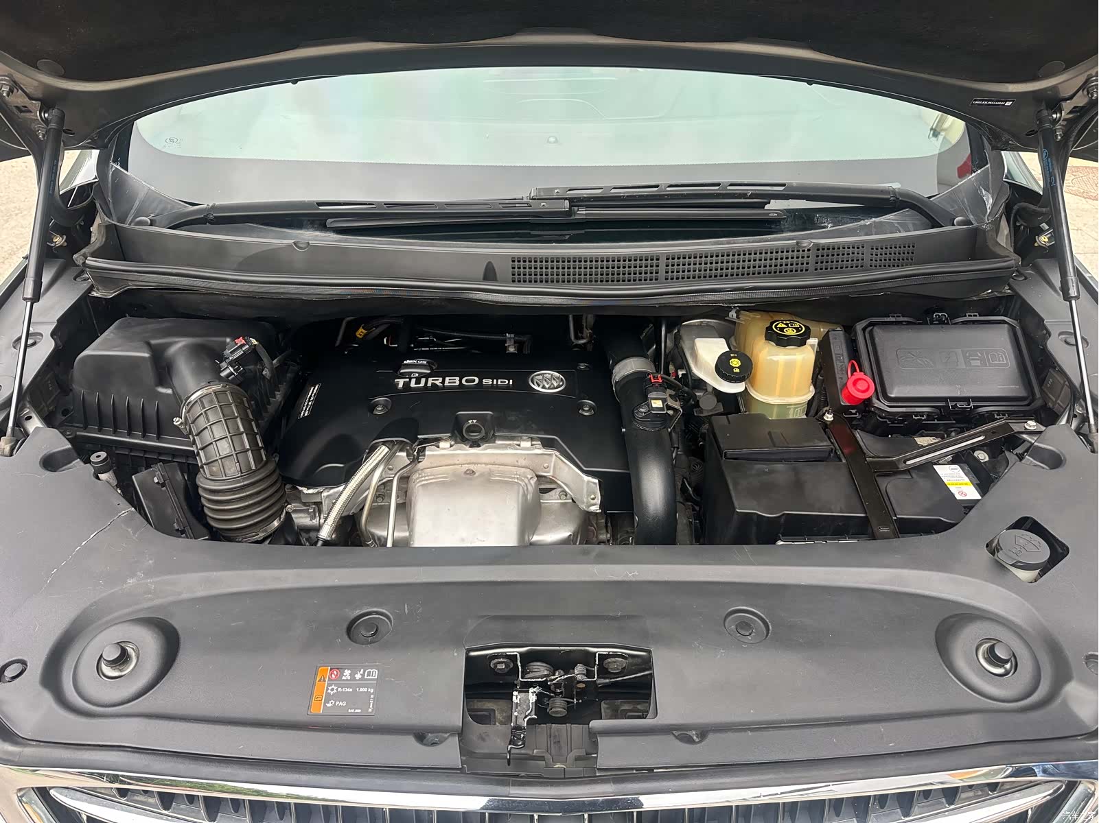 Buick GL8, 2019 15