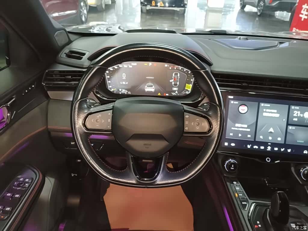Lynk & Co 02, 2021 11