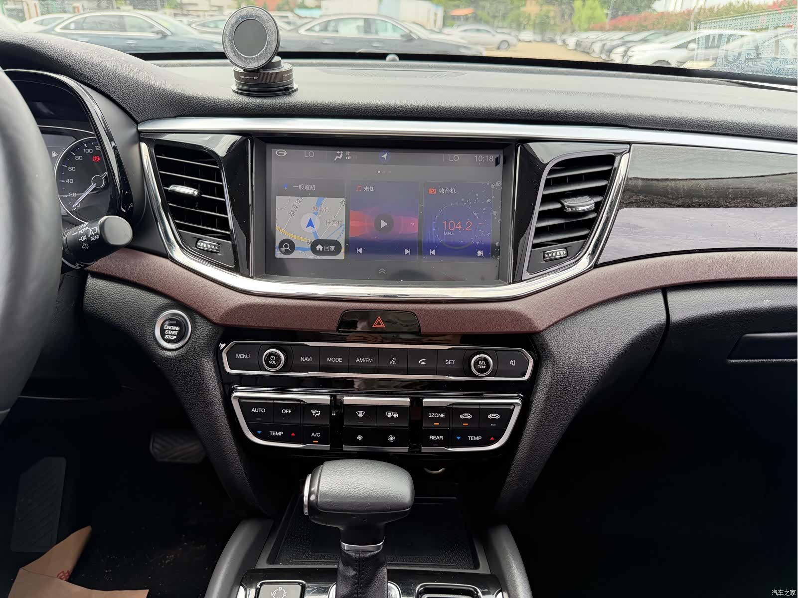 Trumpchi GS8, 2017 11