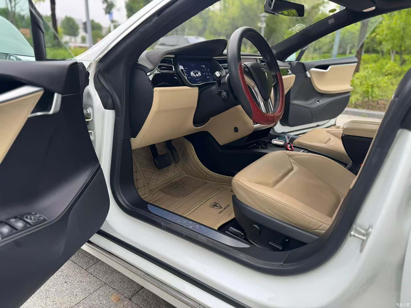 Tesla Model S, 2016 4