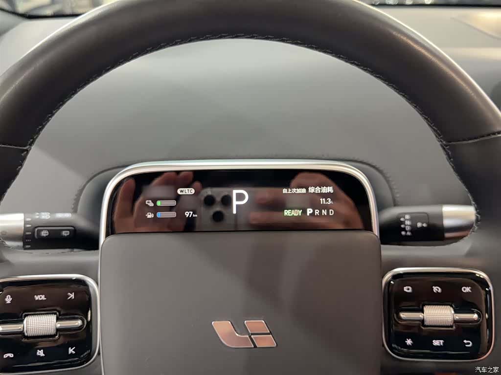 Li Auto L8, 2023 6