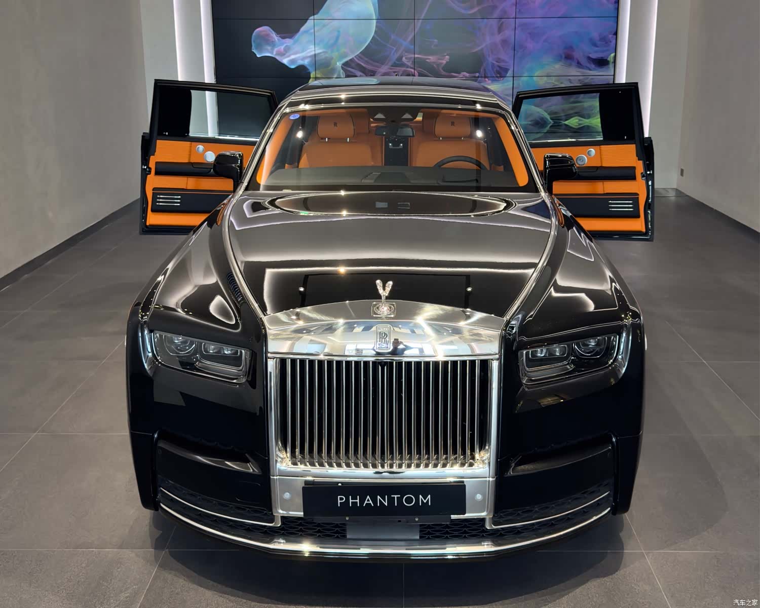 Rolls-Royce Phantom, 1900 2