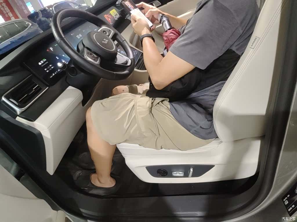 Li Auto ONE, 2020 15
