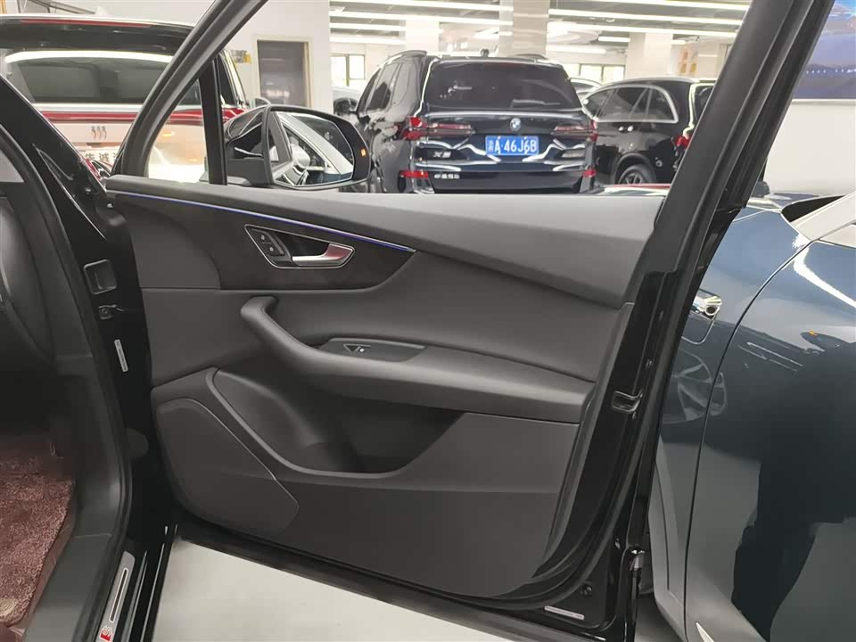 Audi Q7 Audi Q7