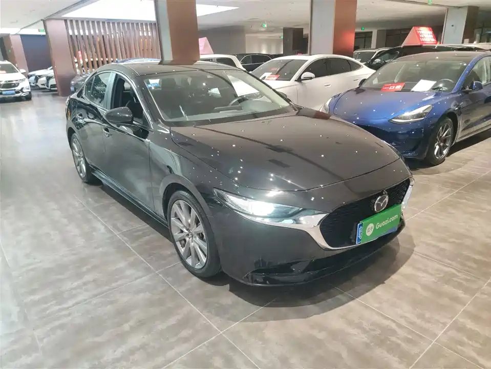 Mazda 3 Angkesaila