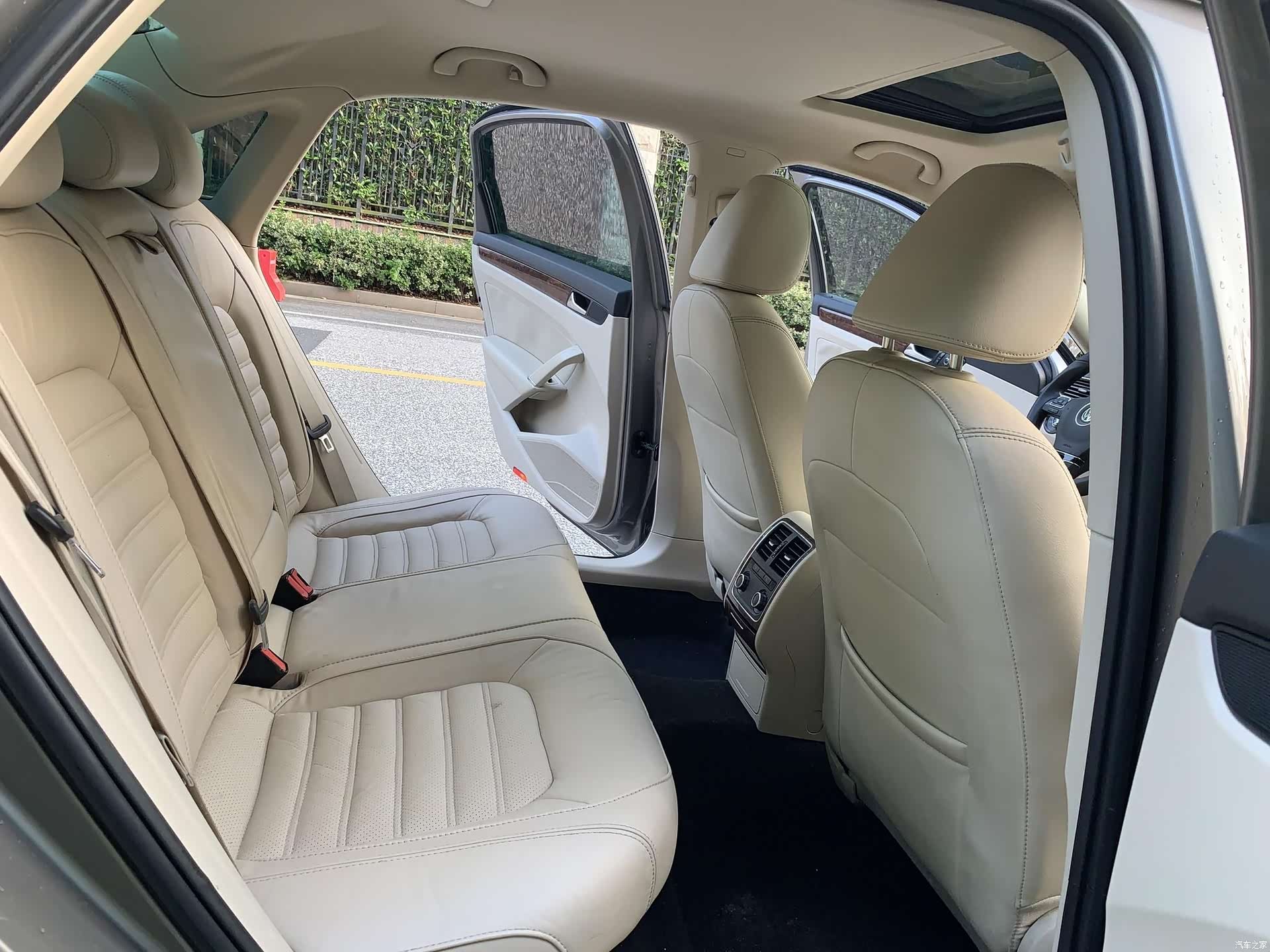Volkswagen Passat, 2013 22