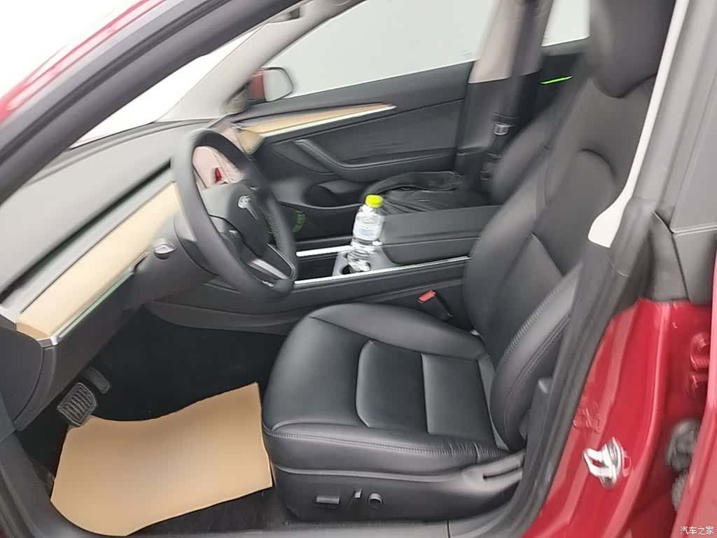 Tesla Model 3, 2022 15