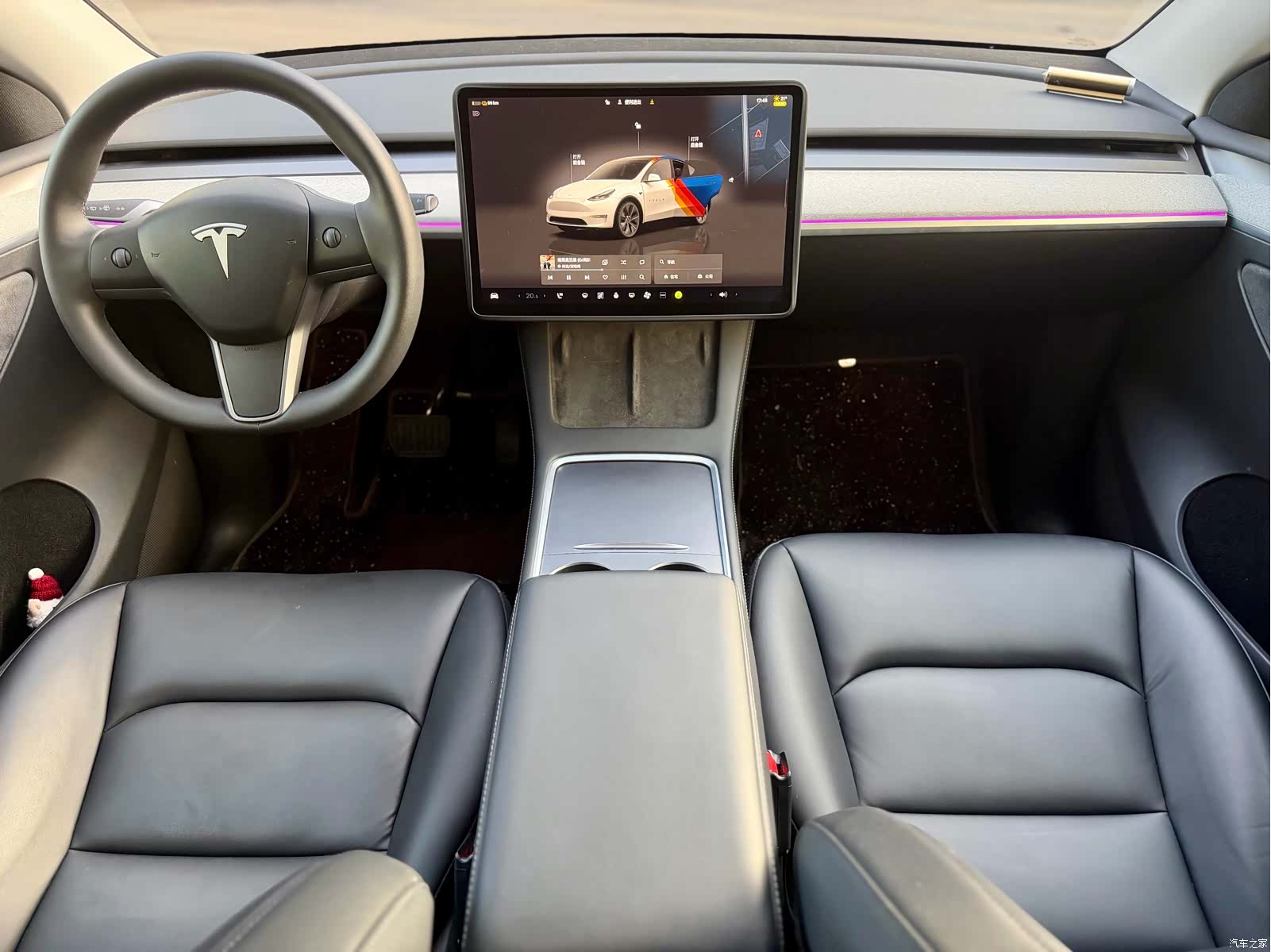 Tesla Model Y, 2024 13