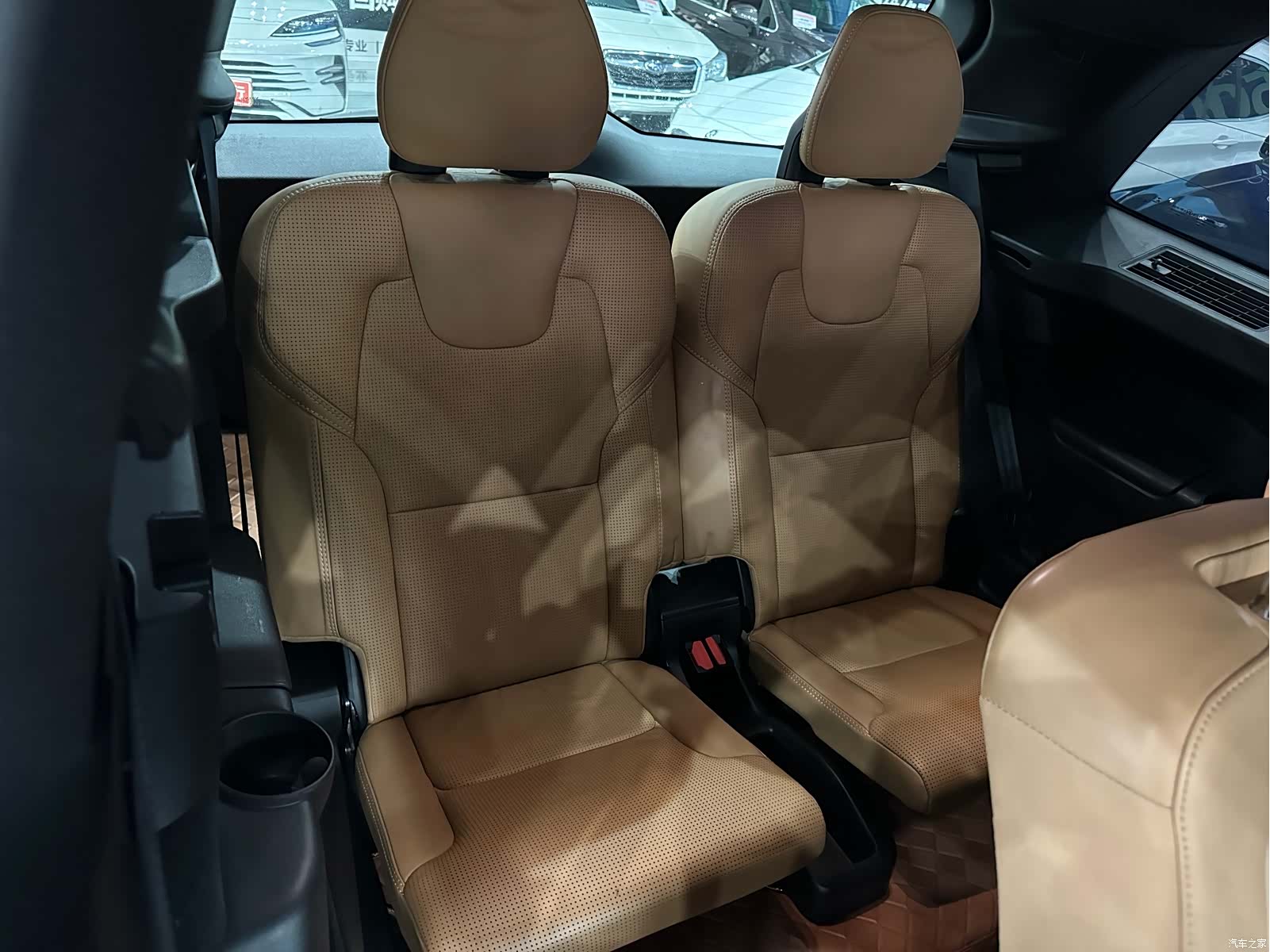 Volvo XC90, 2018 9