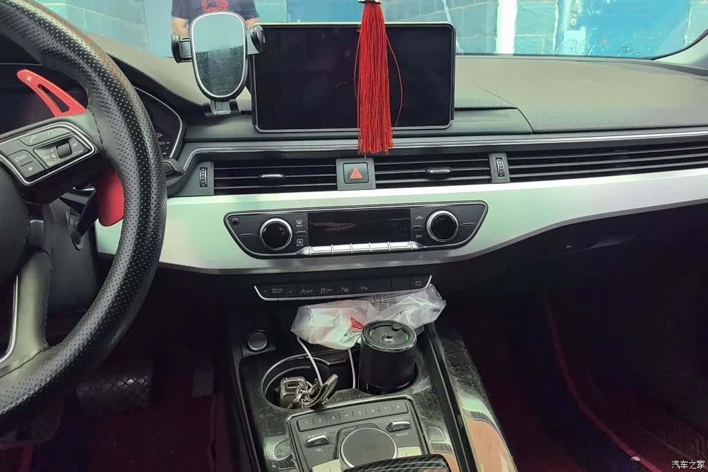 Audi A4L, 2019 13