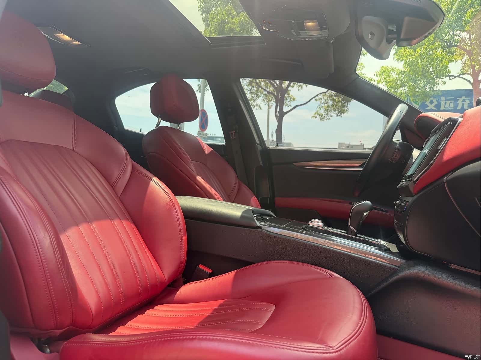 Maserati Ghibli, 2018 12