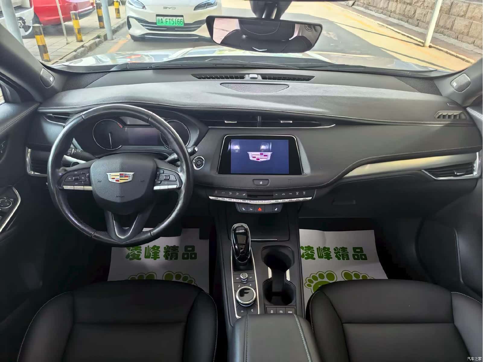 Cadillac XT4, 2020 все фото