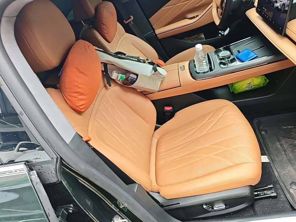 Geely 8, 2025 25