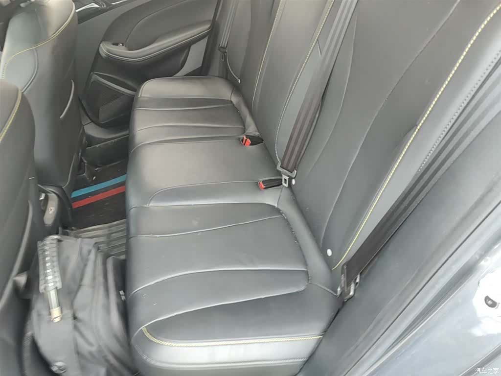 Roewe i5, 2023 17