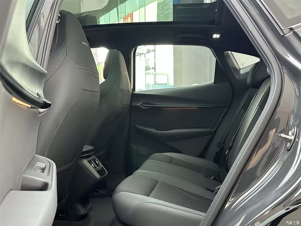 Volkswagen 06, 2025 11