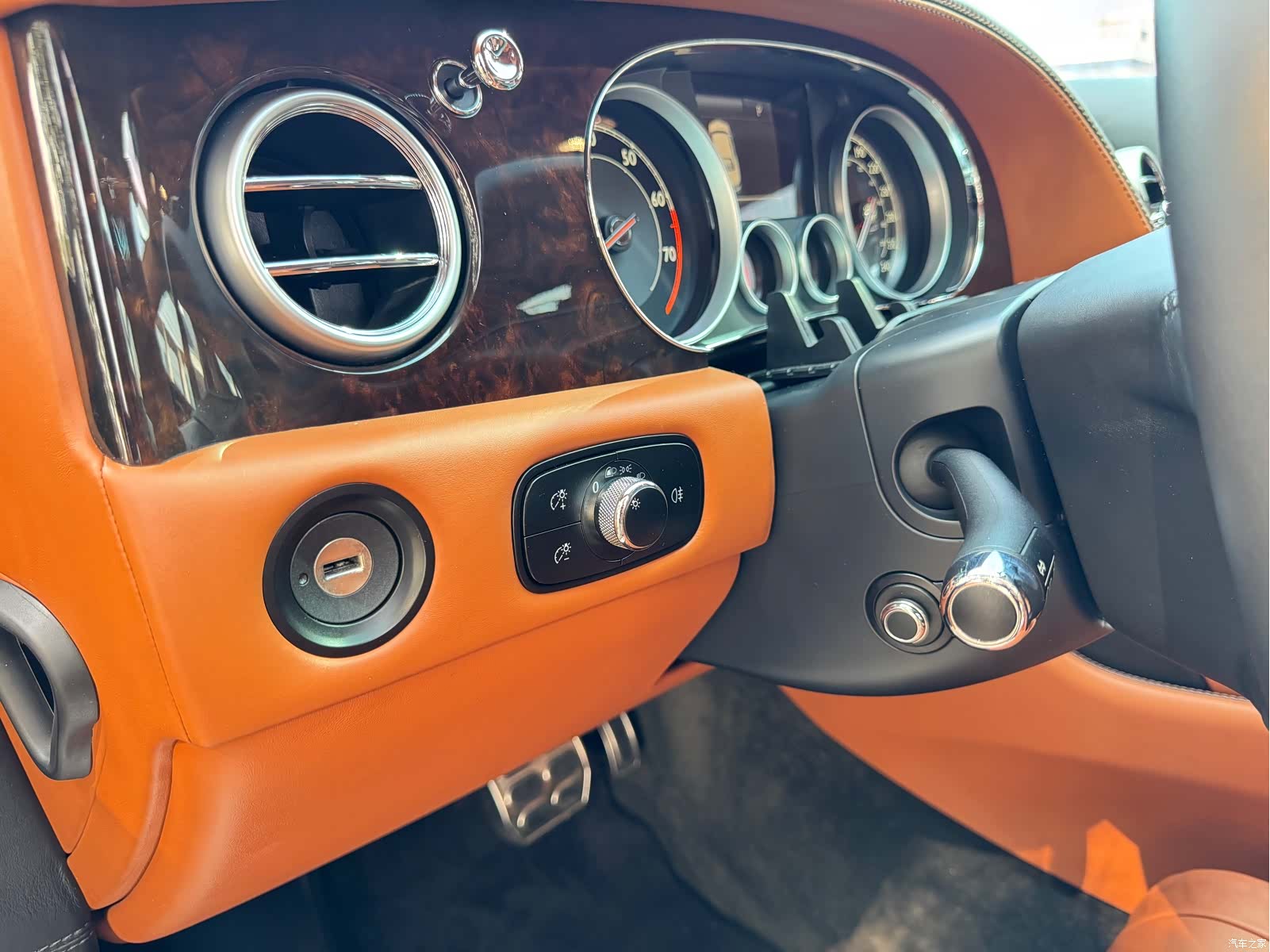 Bentley Flying Spur, 2017 26
