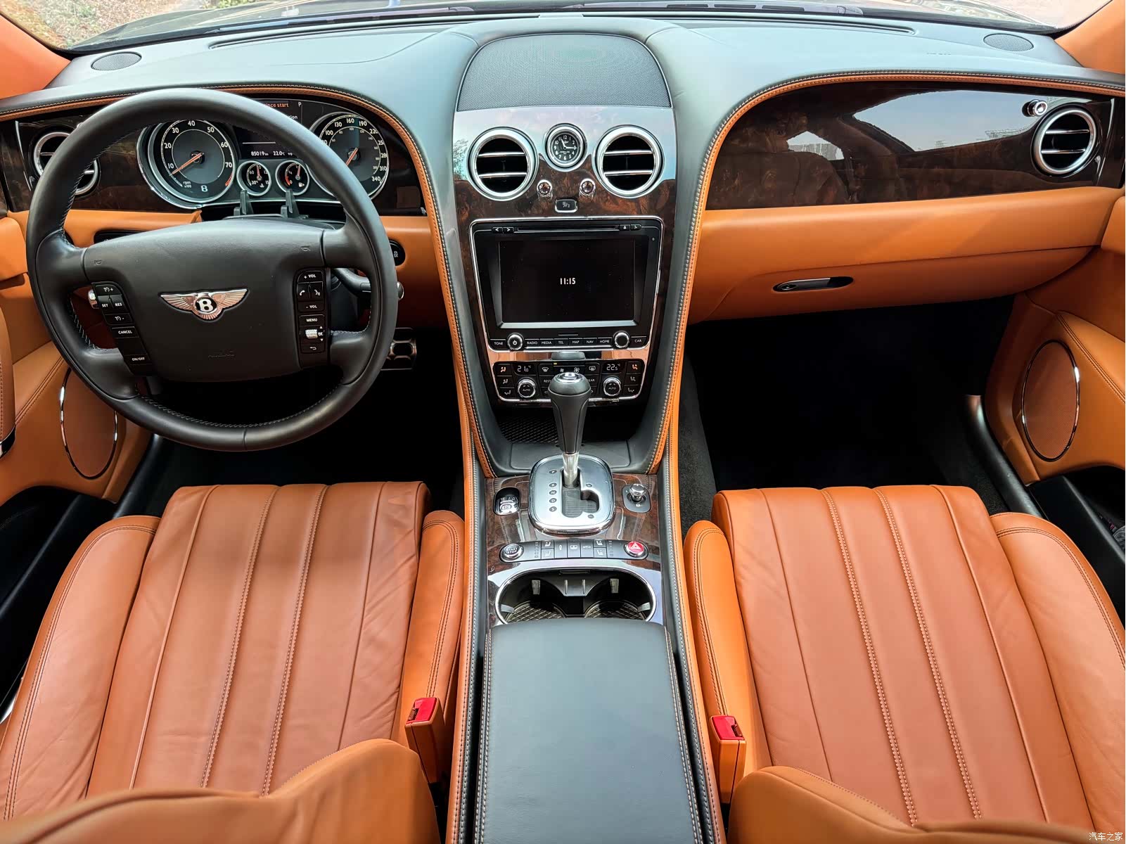 Bentley Flying Spur, 2017 16