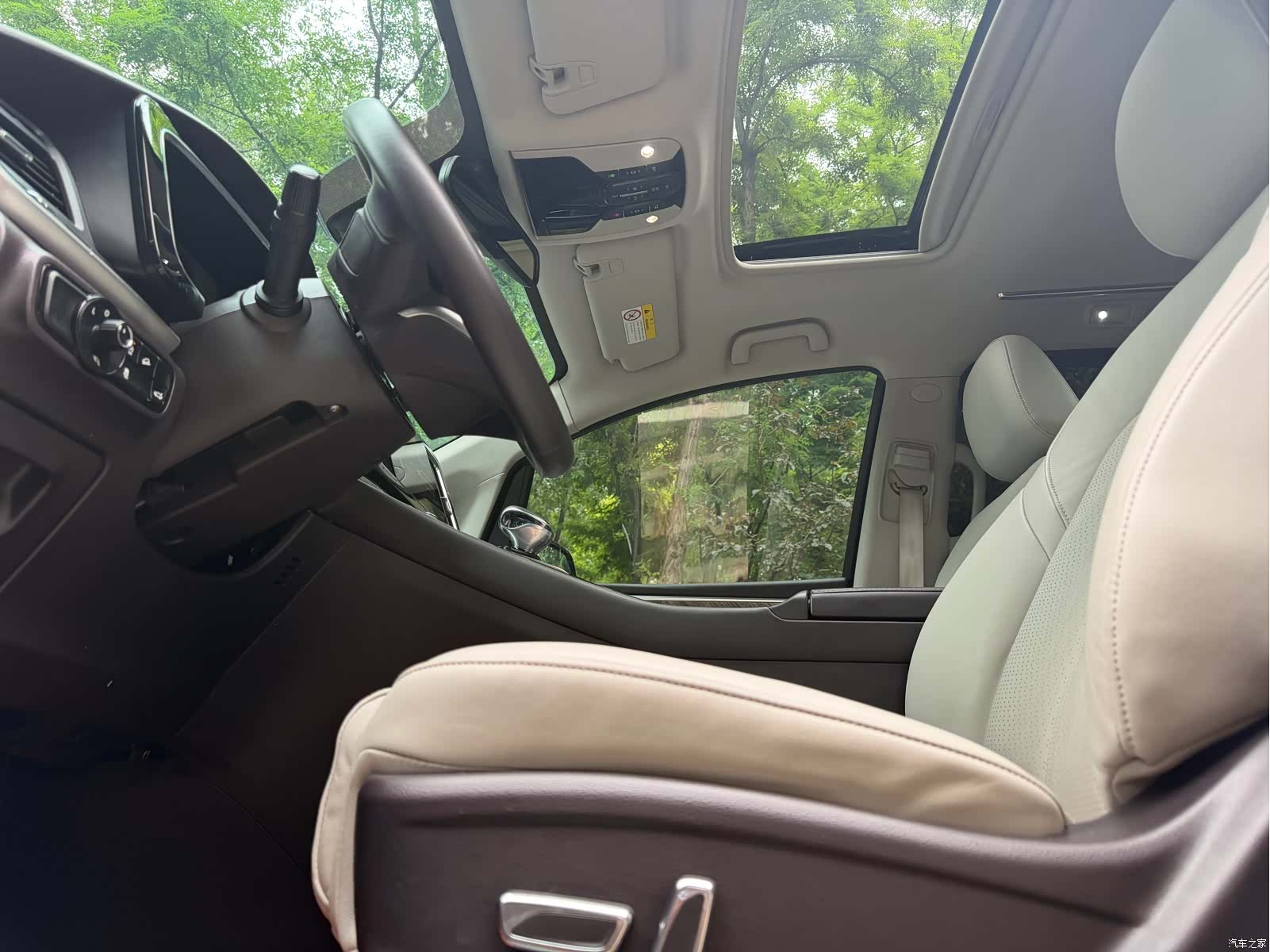 Trumpchi M8, 2022 7