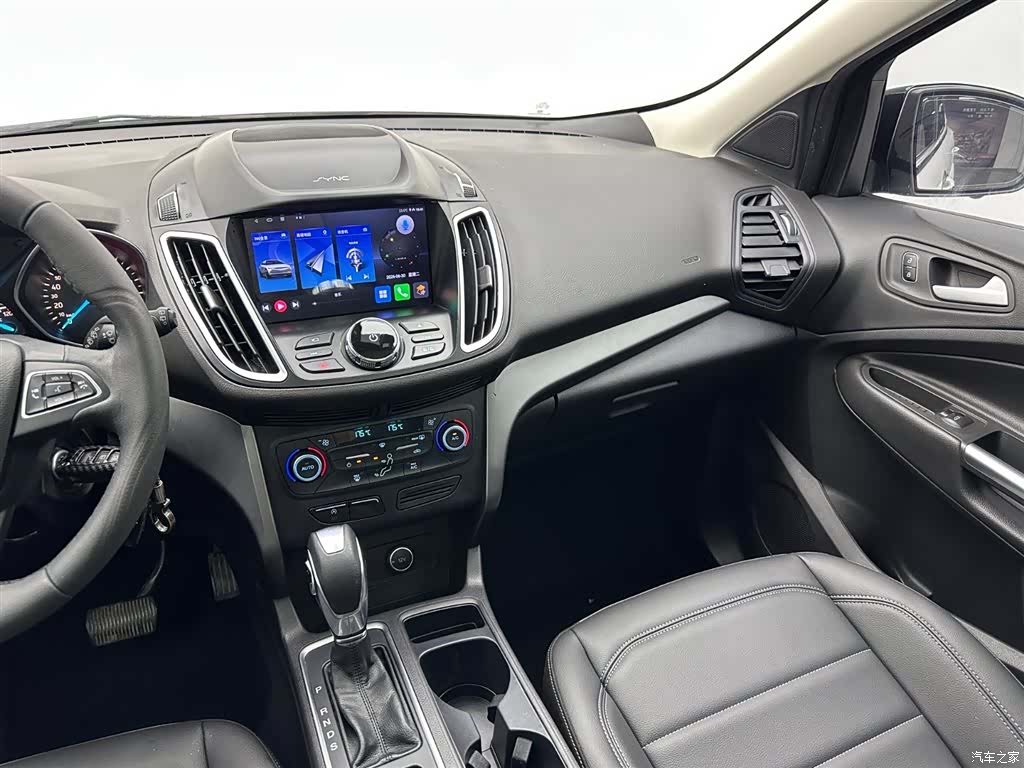Ford Kuga, 2020 12