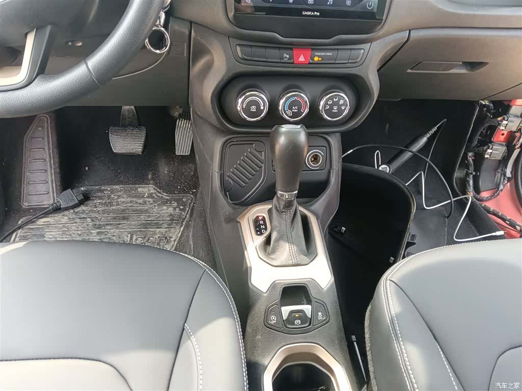 Jeep Renegade, 2017 10