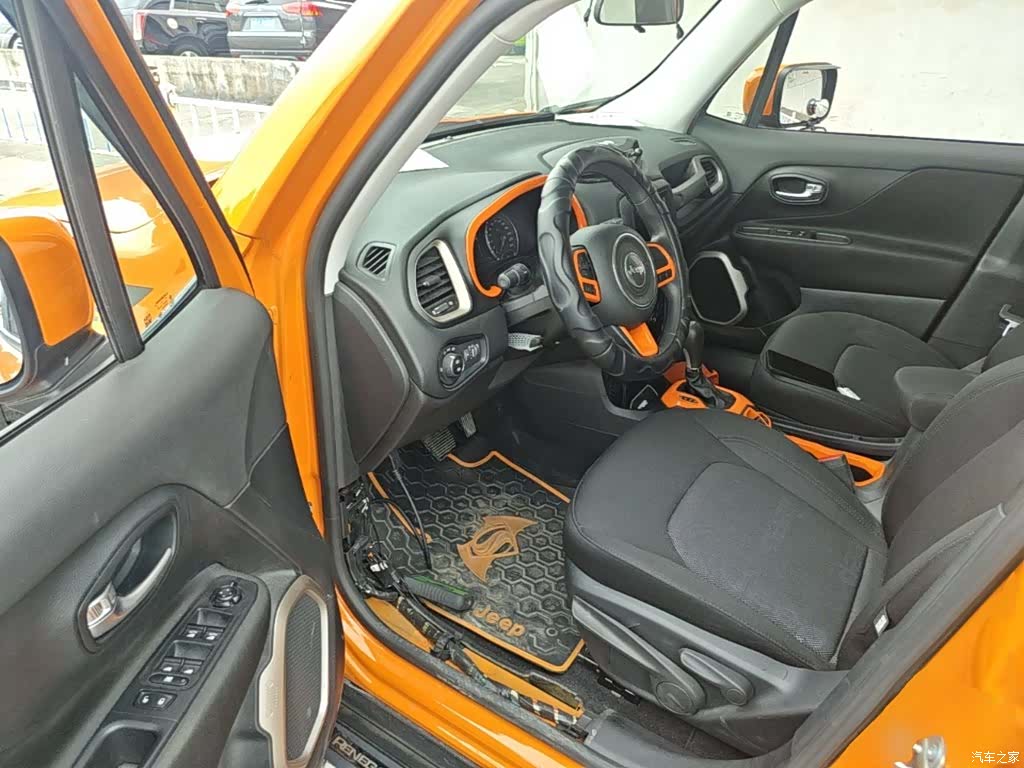 Jeep Renegade, 2019 16