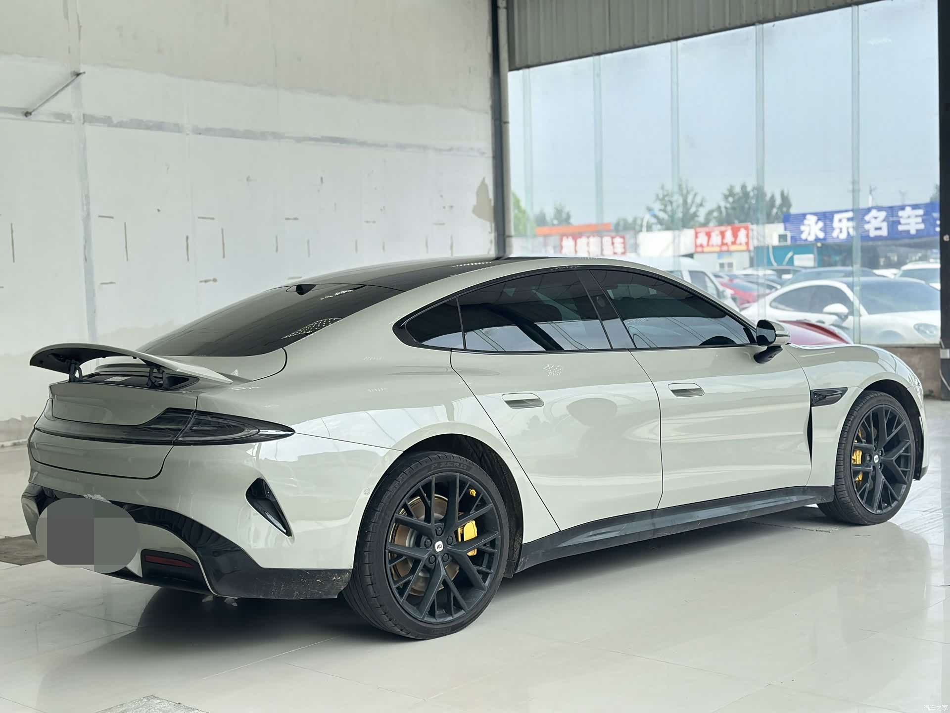 Xiaomi SU7, 2025 4