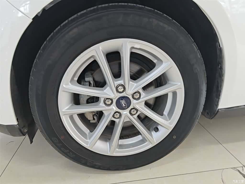 Ford Focus, 2017 23