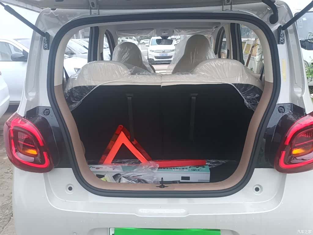 Wuling MINIEV, 2026 19