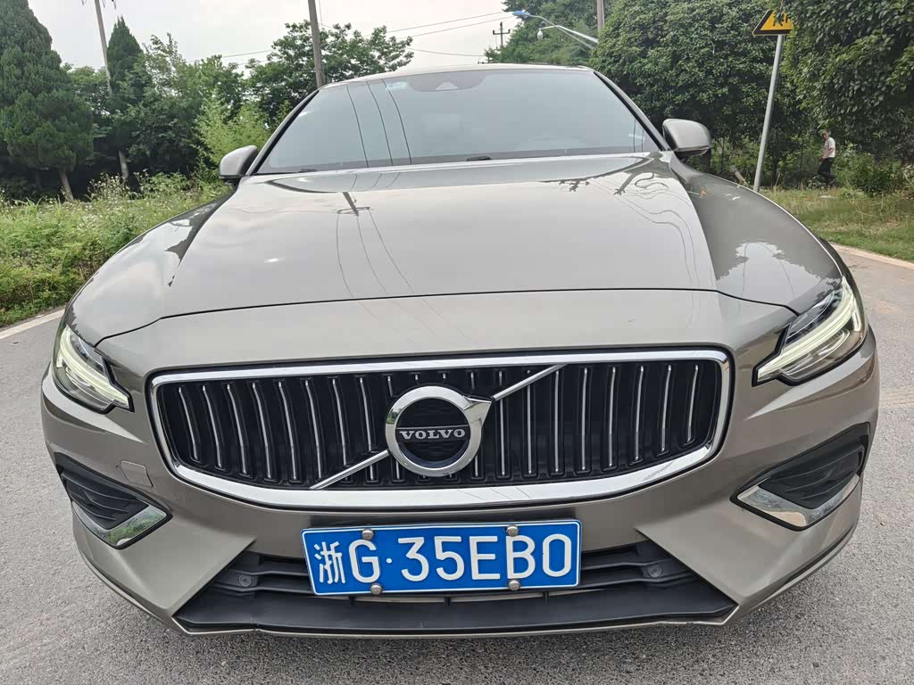 Volvo S60