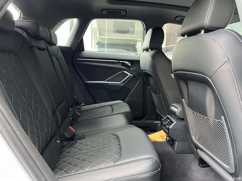 Audi Q3, 2024 7