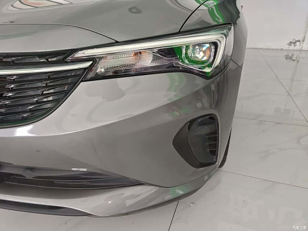 Buick Verano, 2022 24