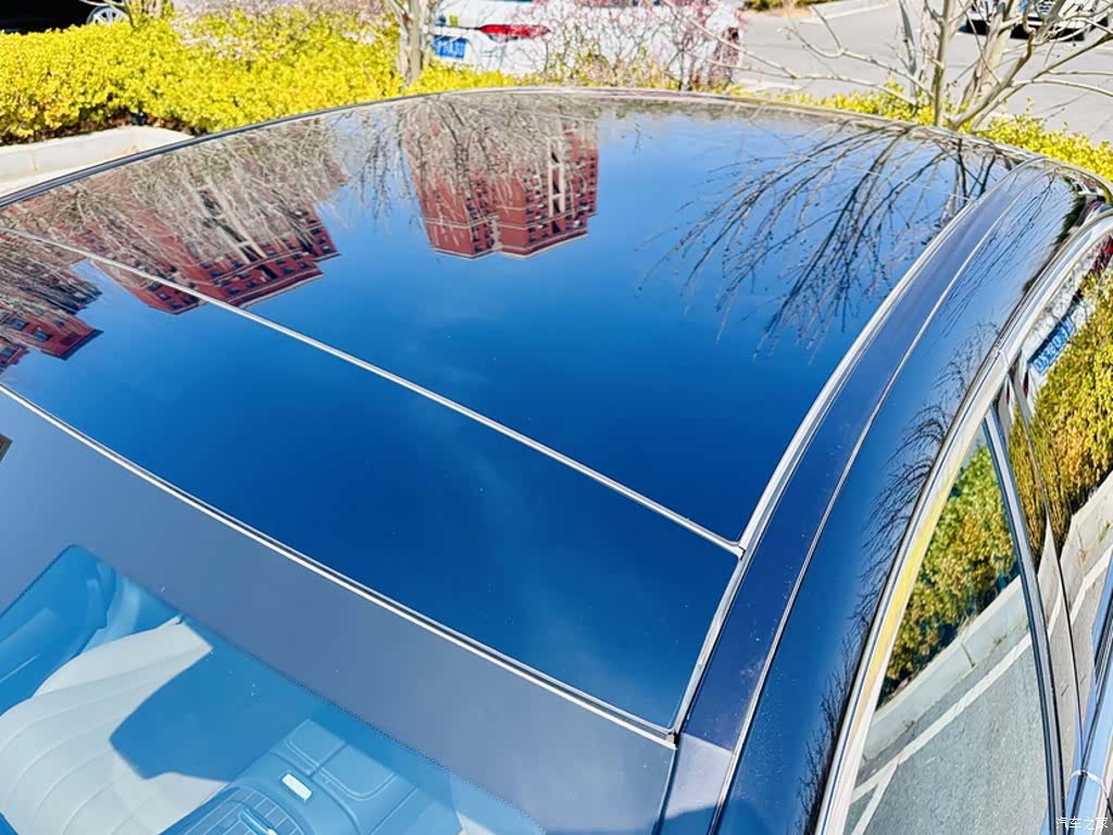 Mercedes-Benz E-Class, 2025 26